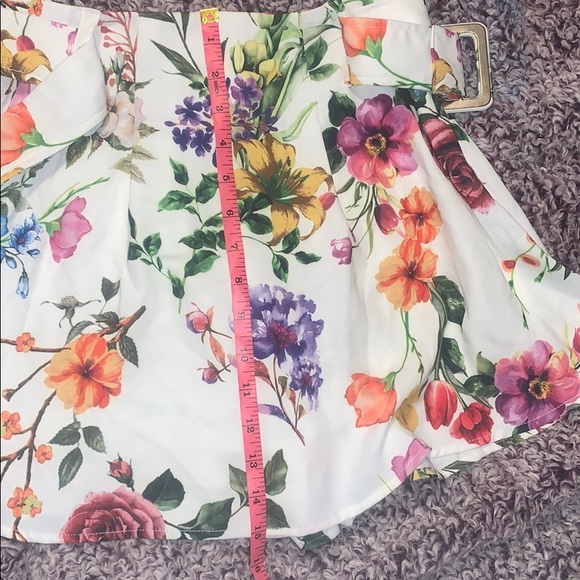 NWT do&be floral belted skort - Picture 4 of 5